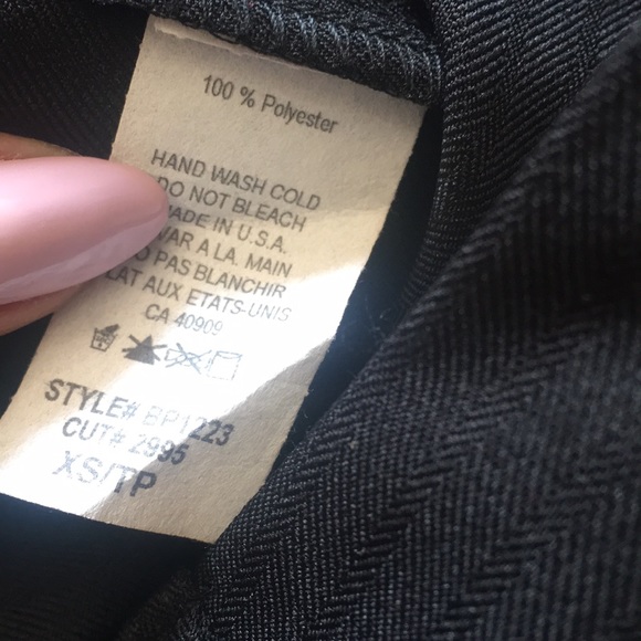 LIMITE Black Dress Shorts Bermuda - Picture 4 of 5